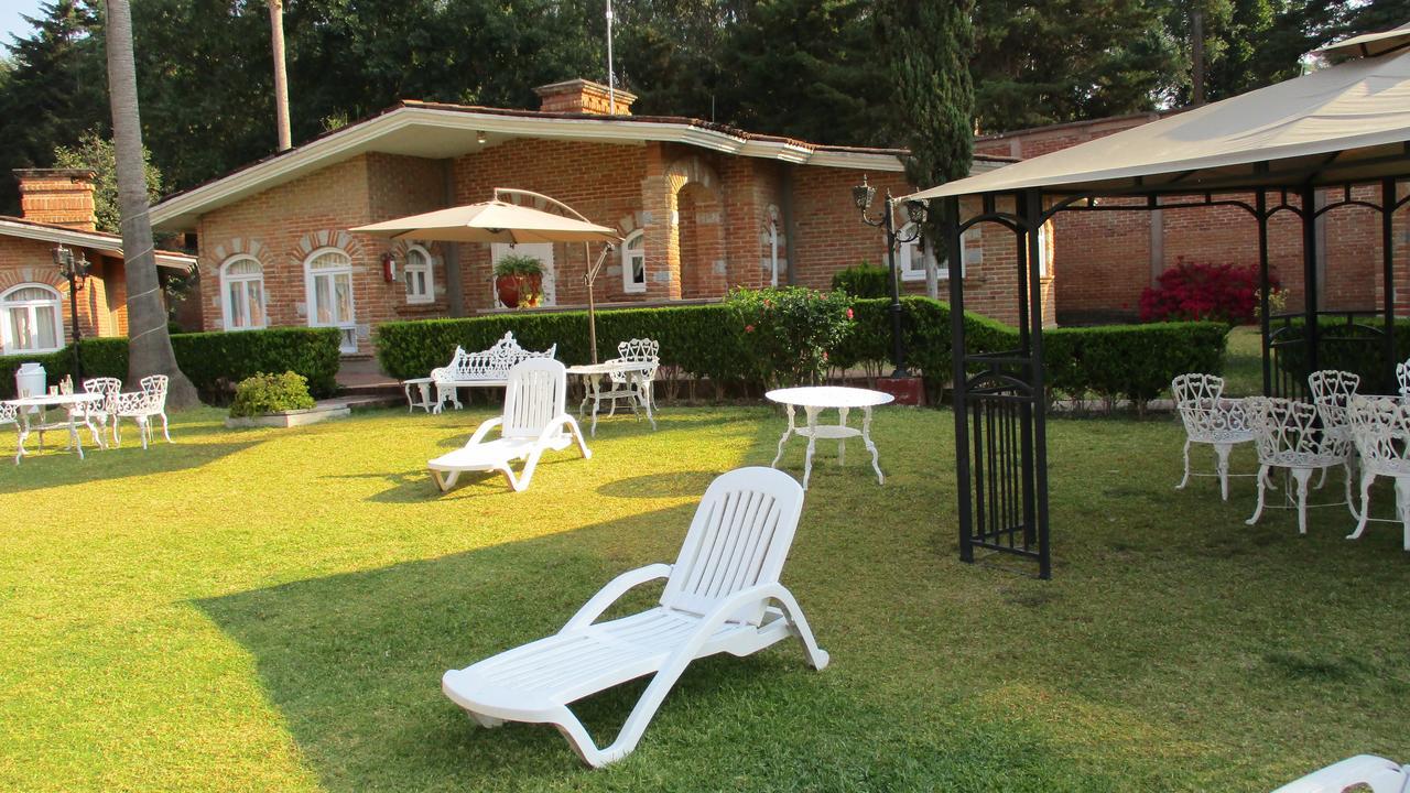 Hotel Villa Monarca Inn Zitacuaro Exterior photo